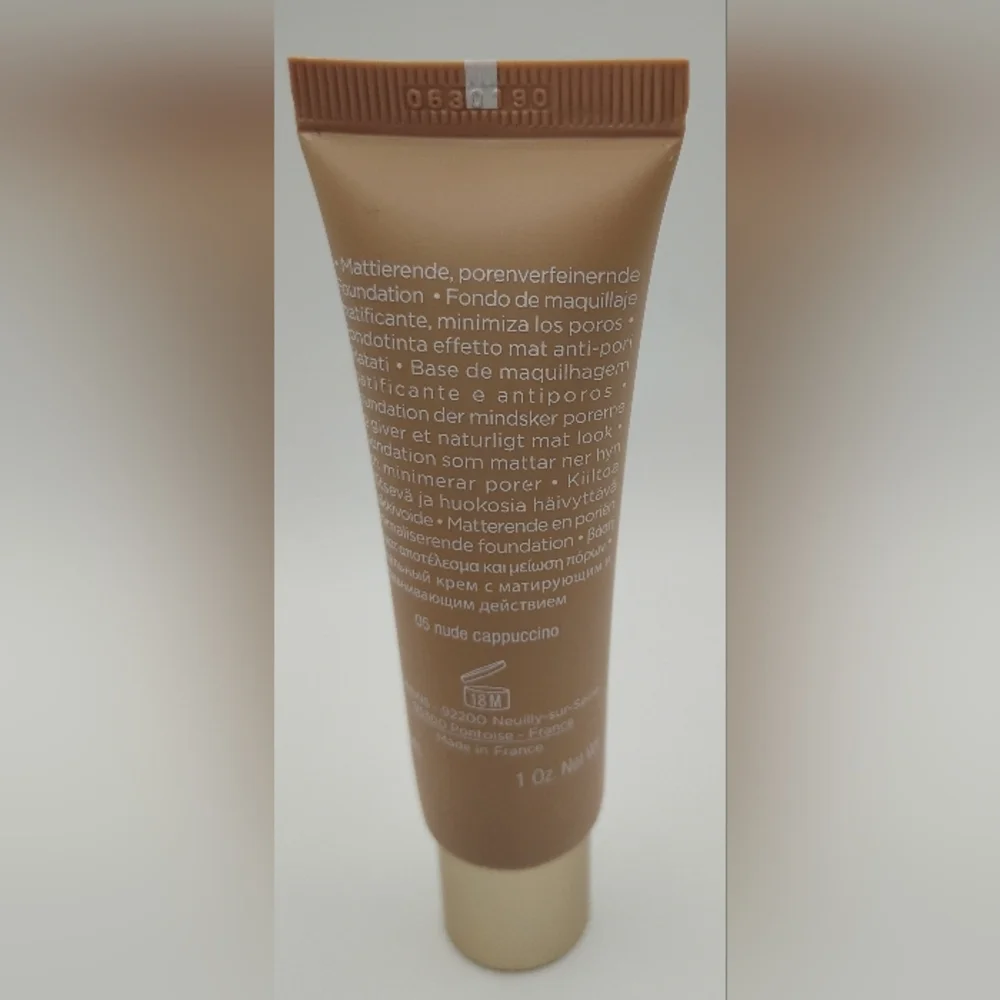 Clarins Teint & Matite Pore Perfecting Matifying Foundation 05 Cappuccino BNIB